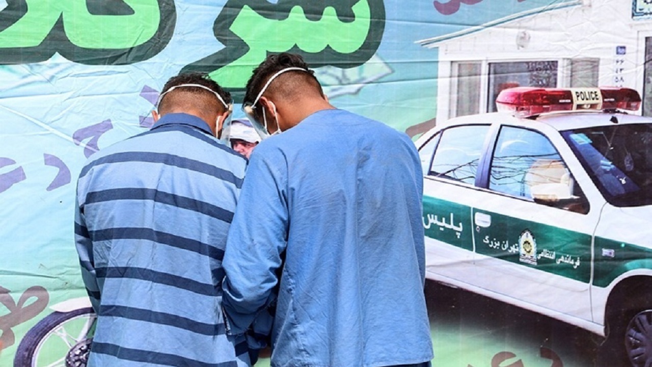 شناسایی ودستگیری اعضاء باند اخاذی مامور نما در بازار تهران