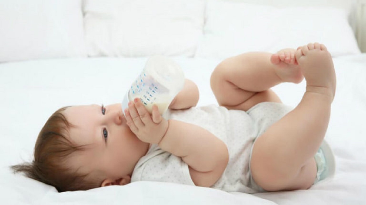 علائم سیری و گرسنگی کودک شیرخوار علائم سیری و گرسنگی کودک شیرخوار