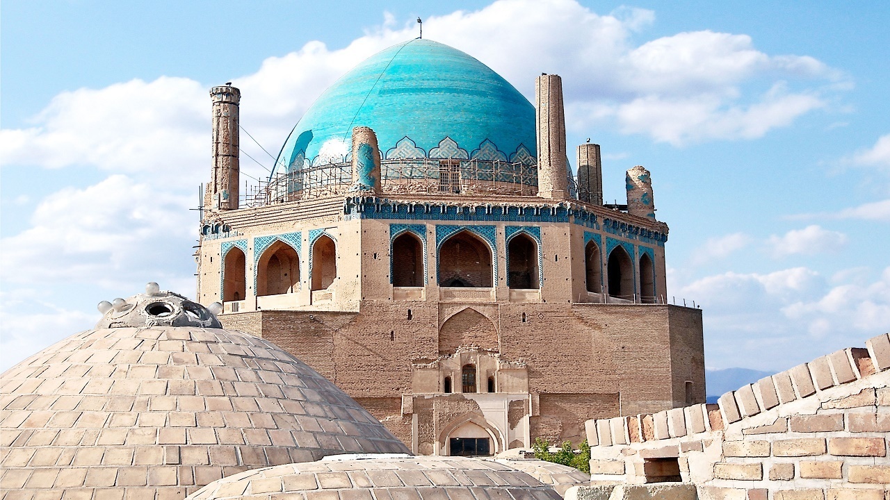 انجام بیش از ۷ هزار و ۳۹۵ نظارت بر تاسیسات گردشگری زنجان