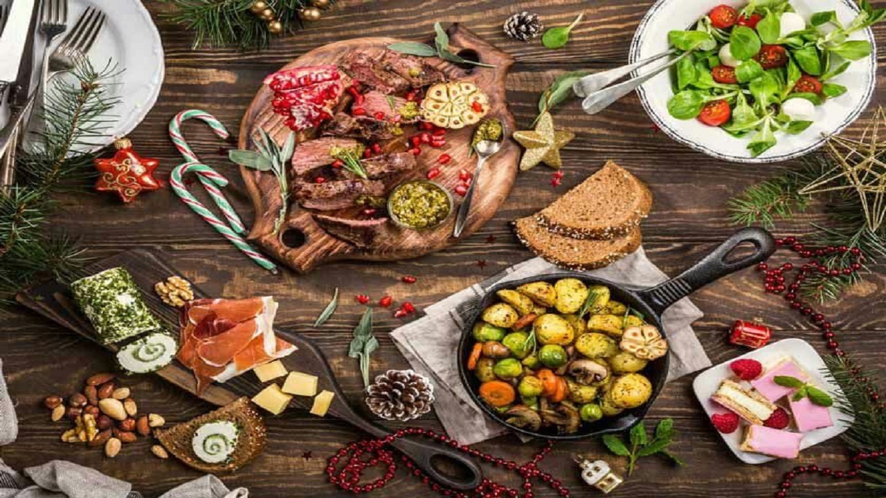آموزش آشپزی؛ از مخلوط پلو و کوکوی رژیمی خوشمزه تا شیرینی حاجی بادام یزدی + تصاویر