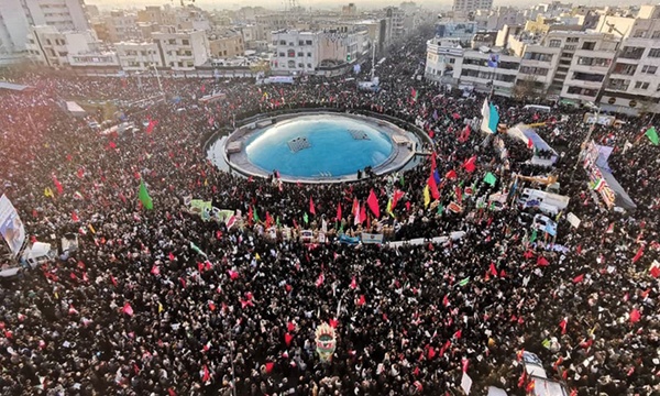 از تمدید وضعیت اضطراری آمریکا در قبال ایران تا شکست دونالد ترامپ در انتخابات ریاست جمهوری آمریکا و ماندن ایران در فهرست سیاه اف ای تی اف