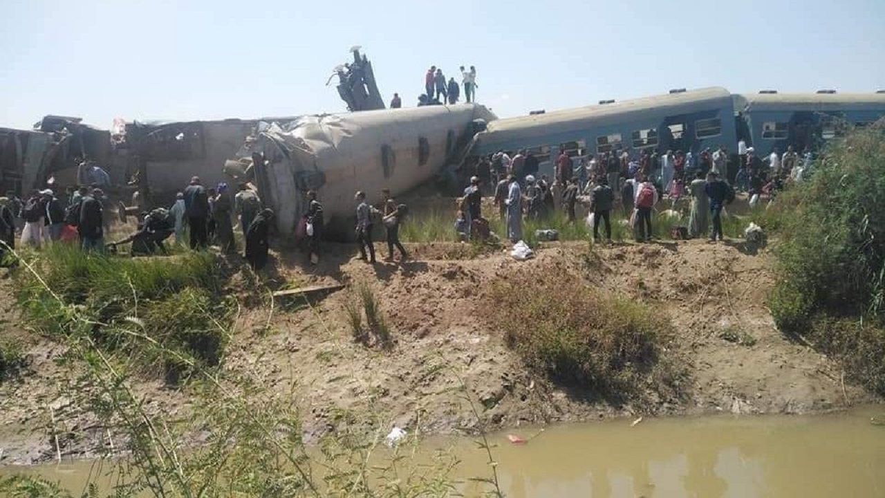 دست کم ۵۰ مجروح در حادثه برخورد دو قطار در مصر