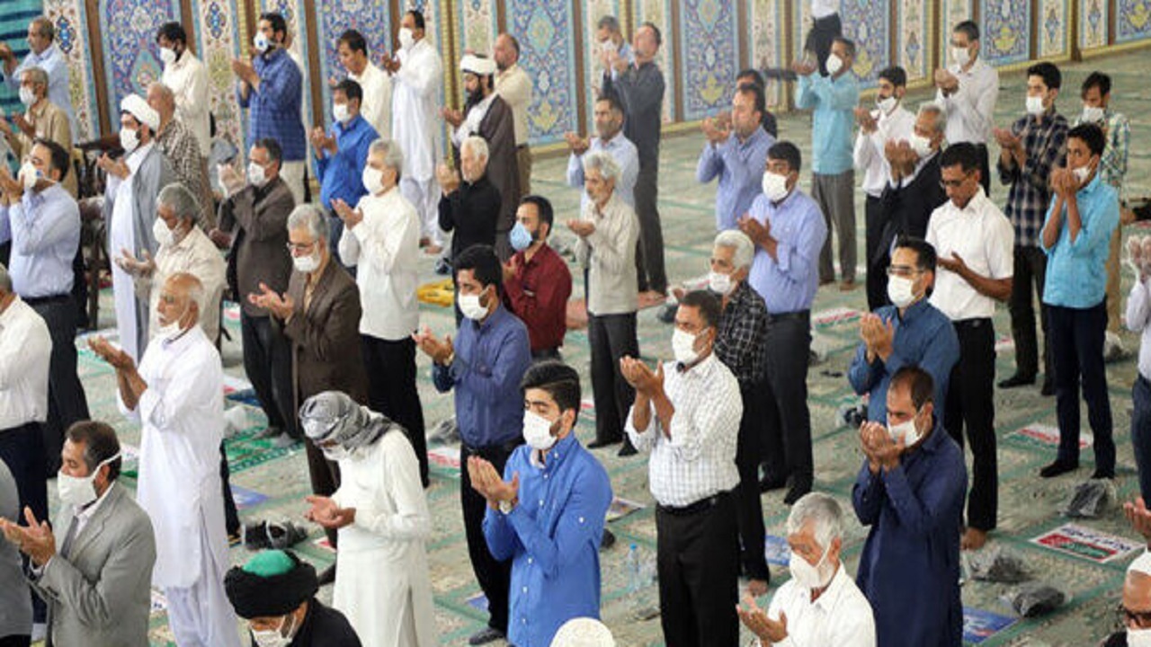 دشمن با ایجاد فشار اقتصادی در صدد نا امید کردن مردم از نظام است