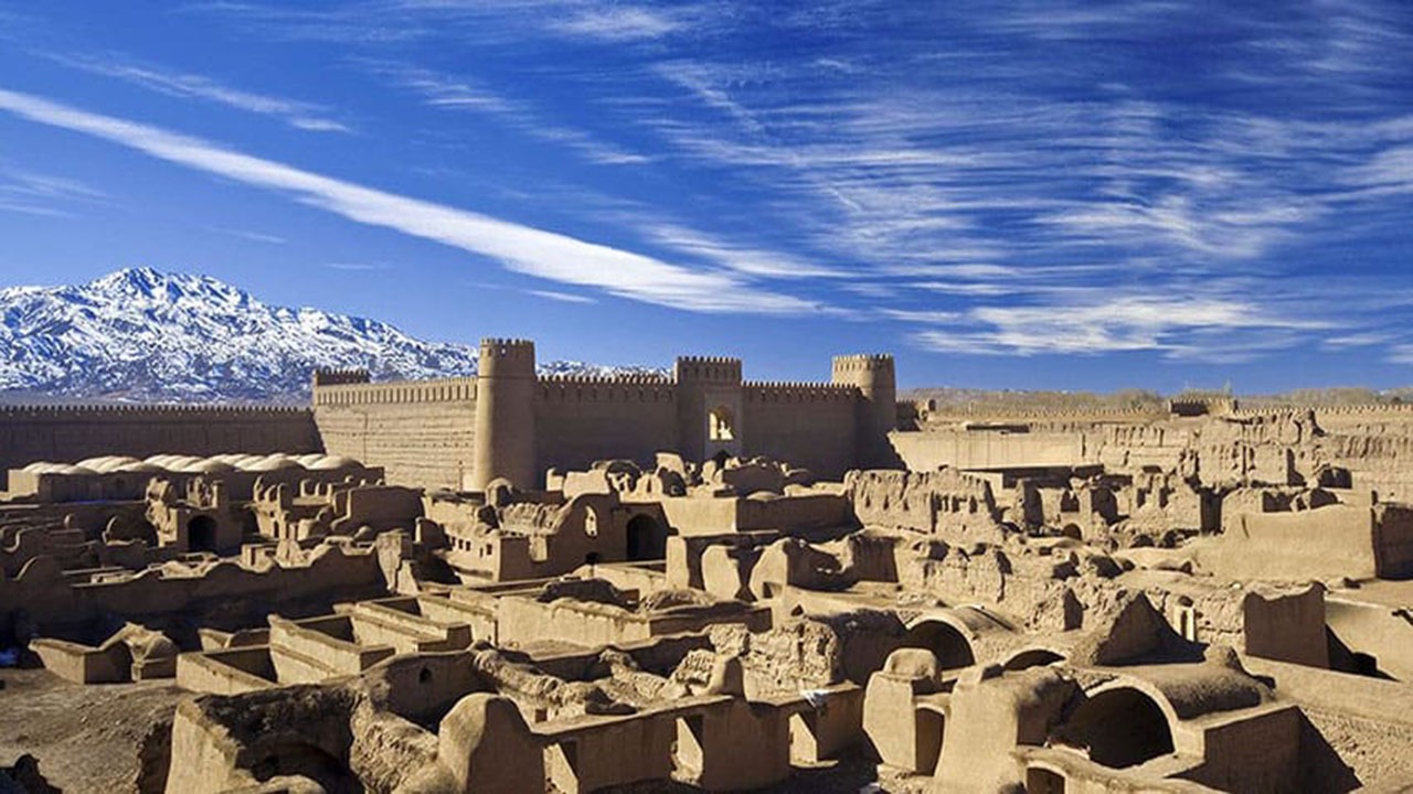 آخرین وضعیت کرونا در کرمان/ زوجی که برای نظافتِ منزل رفته بودند، سارق از آب در آمدند/ نگین دیار کریمان همچنان می&zwnj;درخشد