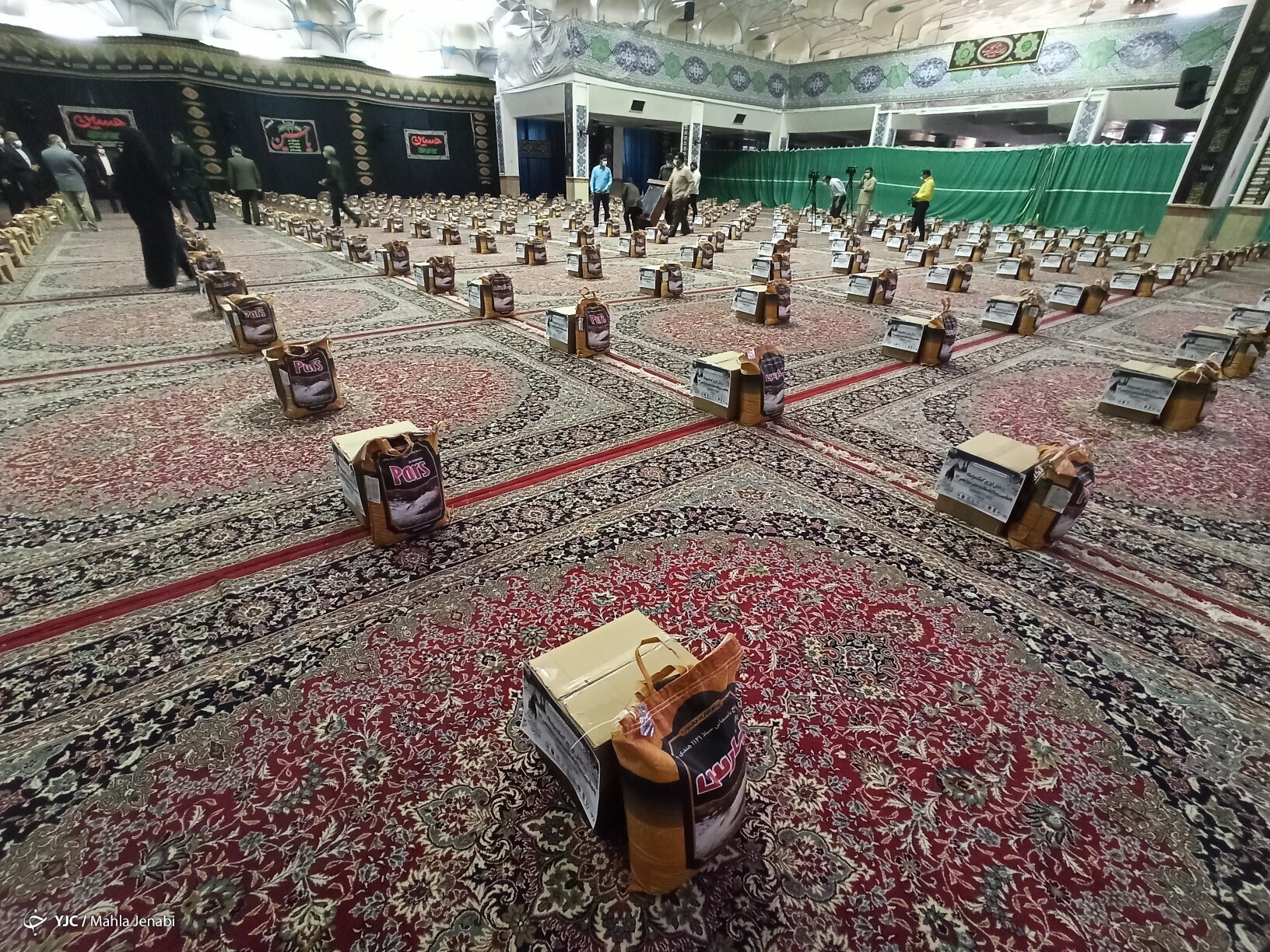 توزیع ۲۰ هزار بسته معیشتی در استان کرمان