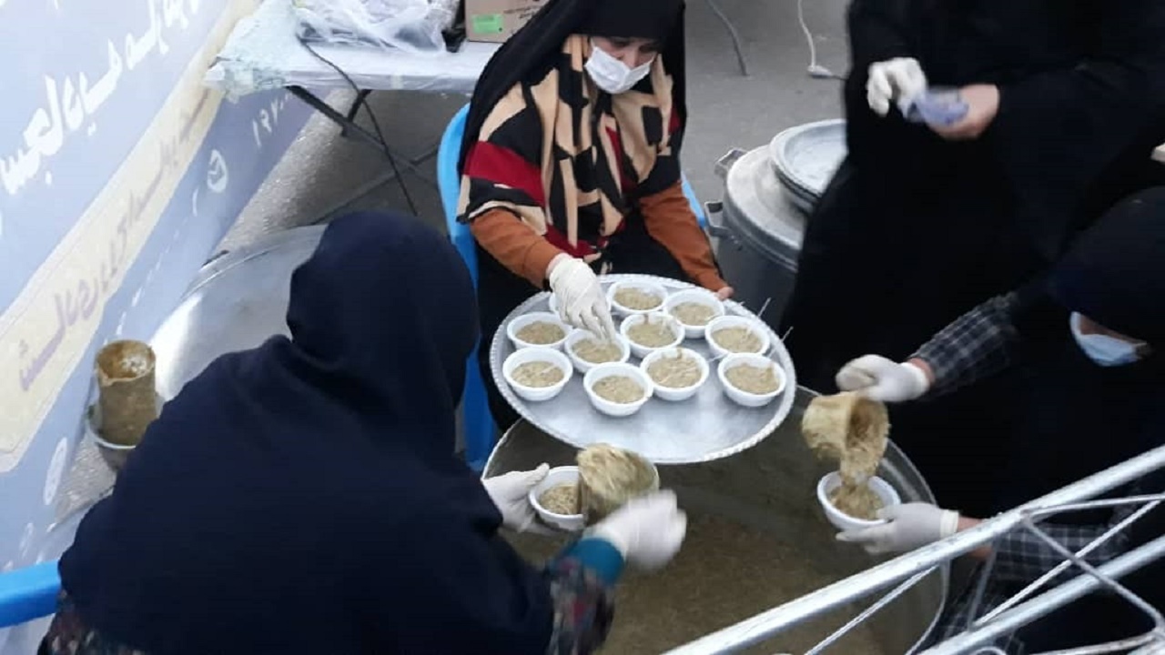 پخت آش نذری هیئت سجادیه بابل در شب میلاد امام زمان (عج)