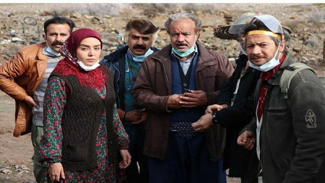 کنایه سریال «نون.خ» به گران شدن قیمت تلفن همراه + فیلم