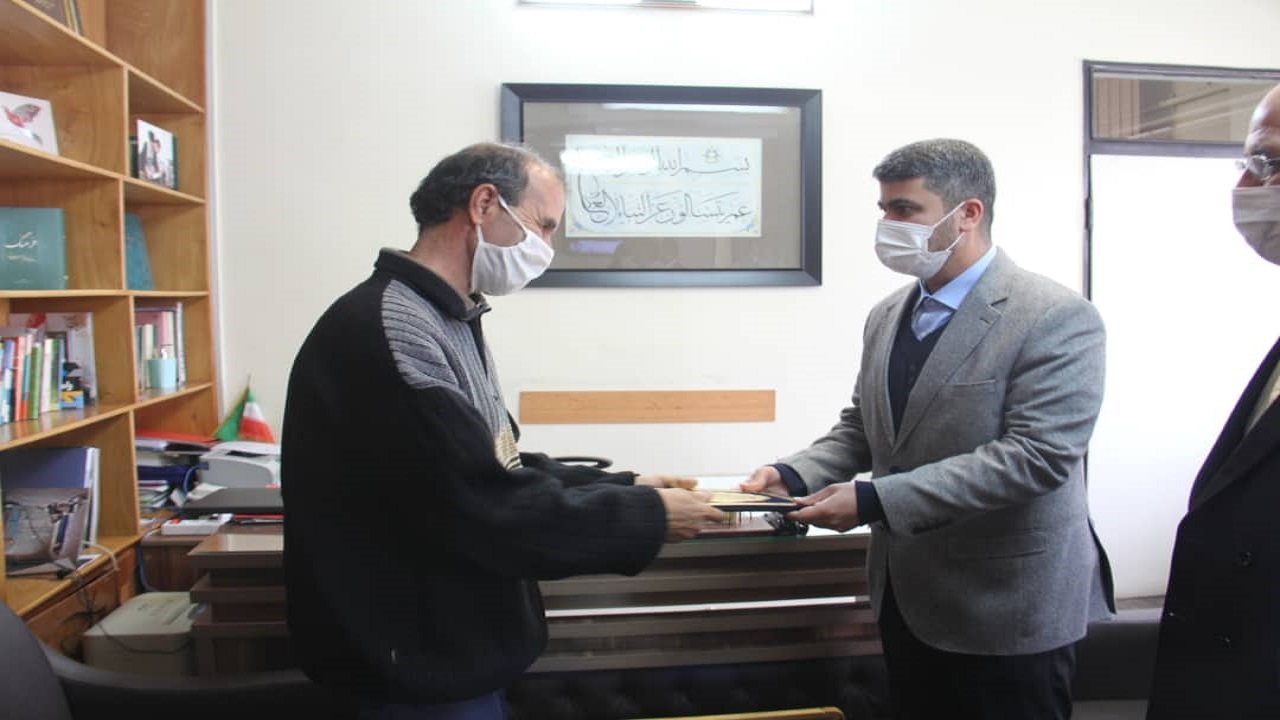 تقدیر  فرهنگ و ارشاد اسلامی خراسان رضوی از پاکبان کتاب خوان