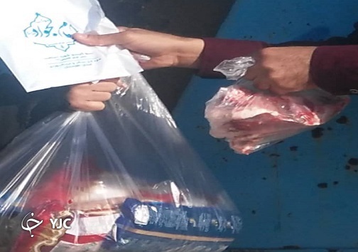 گوشت گرم گوسفند بر سفره نیازمندان نشست