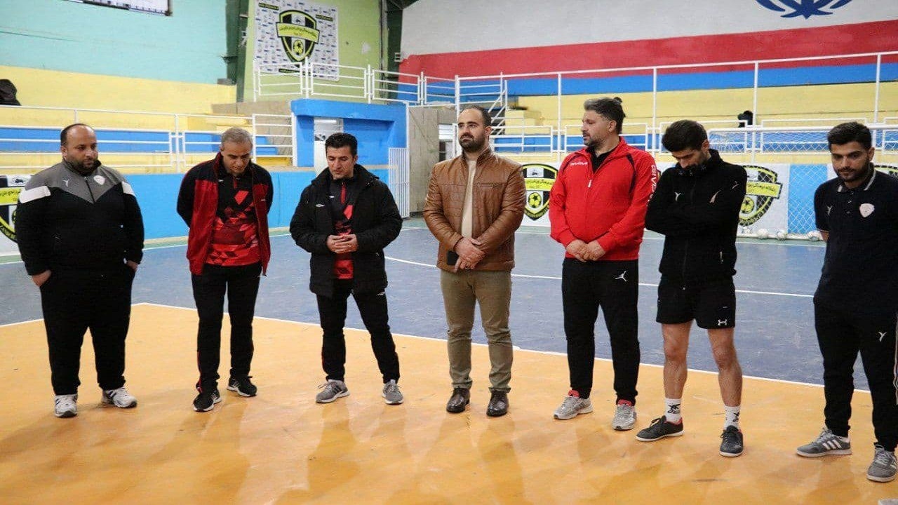 ملی پوش سابق سرمربی جدید زندی بتن کلاردشت
