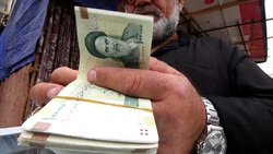 نماینده یزد: حقوق کارگران باید به‌ تناسب تورم افزایش یابد