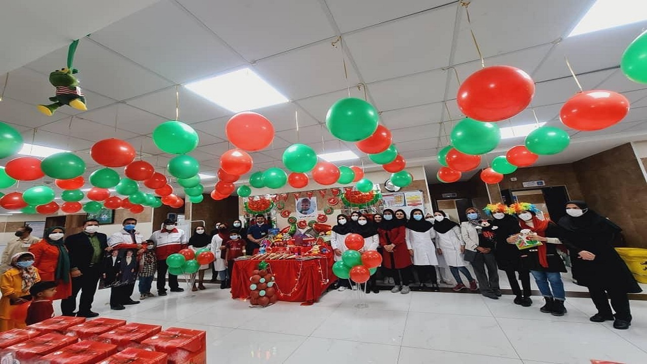 برنامه‌های یلدانه هلال احمر کرمان برای ۱۵۰ کودک بیمار در افضلی پور