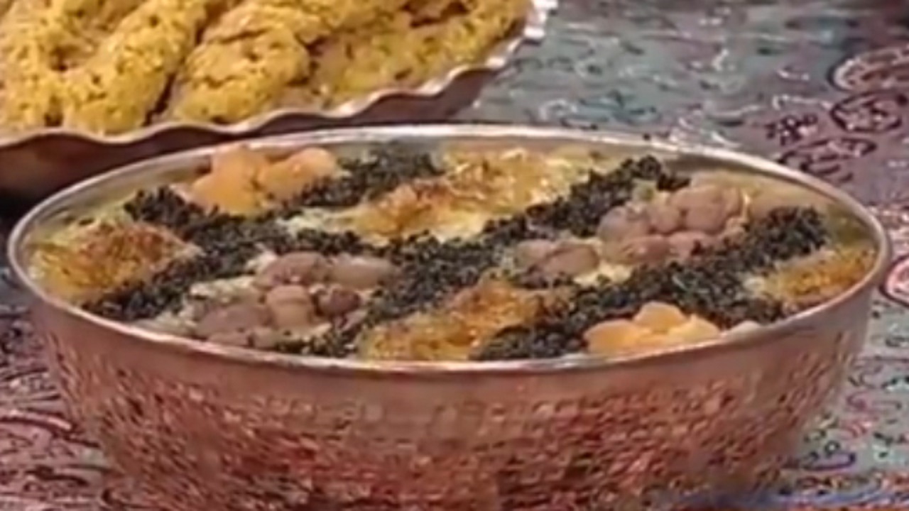 طرز تهیه آش كدو حلوایی + فیلم