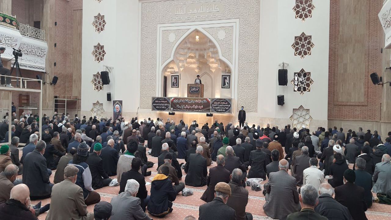 سردار سلیمانی هدف امام در مبارزه با مفاسد غرب و آمریکا را پیاده کرد