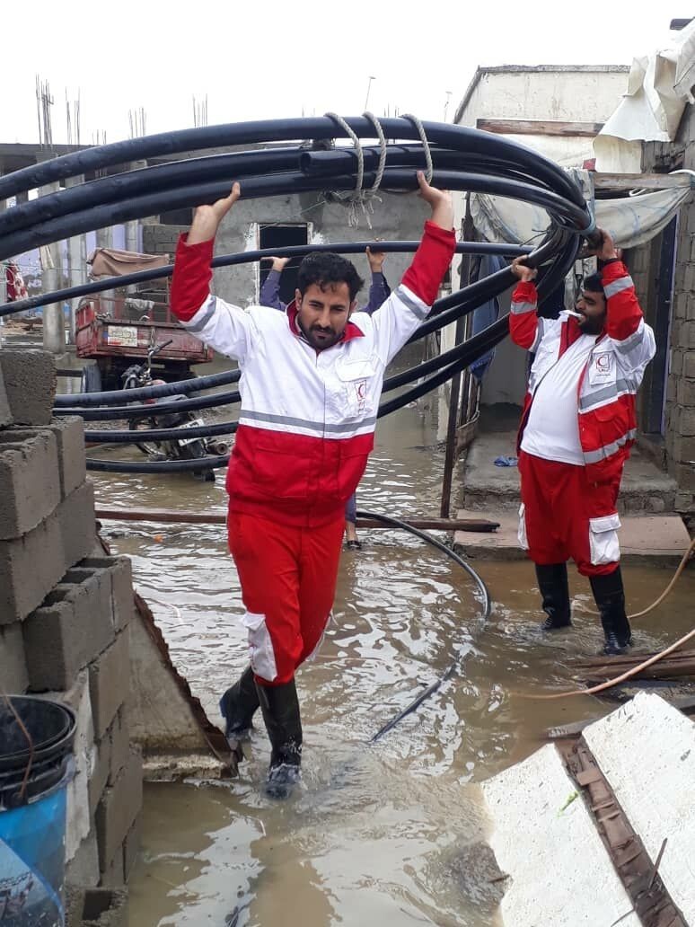 آخرین جزئیات سیل در جنوب سیستان و بلوچستان/ ۴ محله کنارک همچنان درگیر آبگرفتگی منازل و معابر آخرین جزئیات سیل در جنوب سیستان و بلوچستان/ ۴ محله کنارک همچنان درگیر آبگرفتگی منازل و معابر