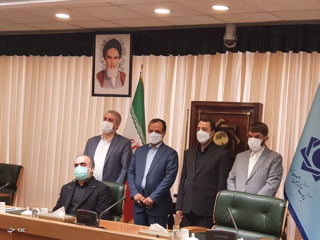 خاندوزی وزیر اقتصاد