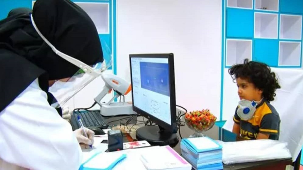 طرح بینایی سنجی کودکان در رزن و درگزین تا آخربهمن ادامه دارد
