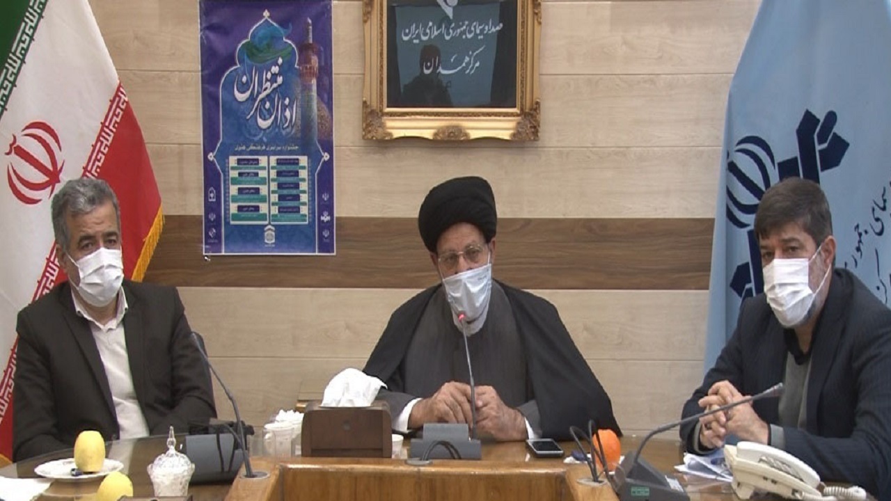 ۲۳۰ اثر به دبیرخانه جشنواره اذان منتظران در همدان ارسال شده است