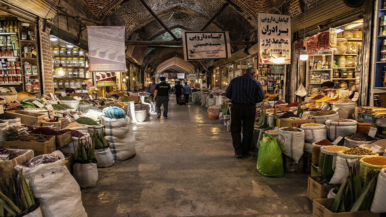 اجرای طرح توسعه بازار اردبیل با حفظ بافت تاریخی