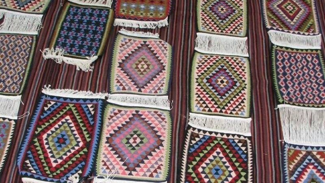 گلیم دست باف در روستای اندج الموت ثبت ملی شد