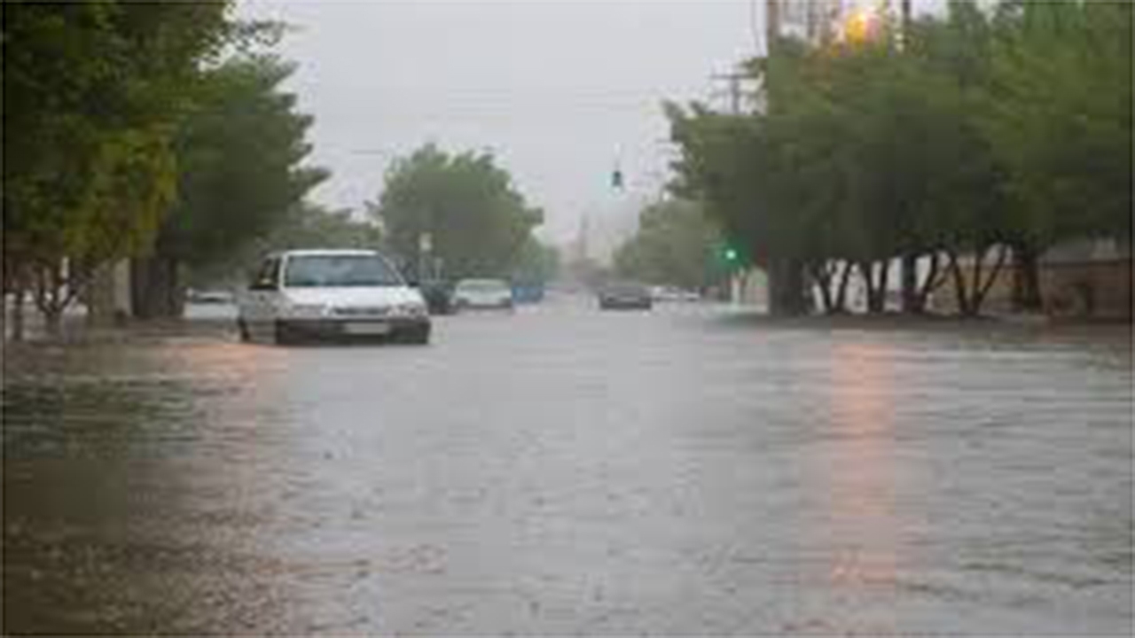 آماده باش تیم‌های امداد و نجات فسا برای سیلاب