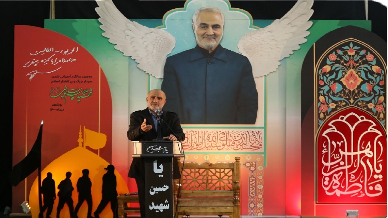 باید مانند شهید سلیمانی از ظرفیت مردمی برای حل مشکلات استفاده کرد