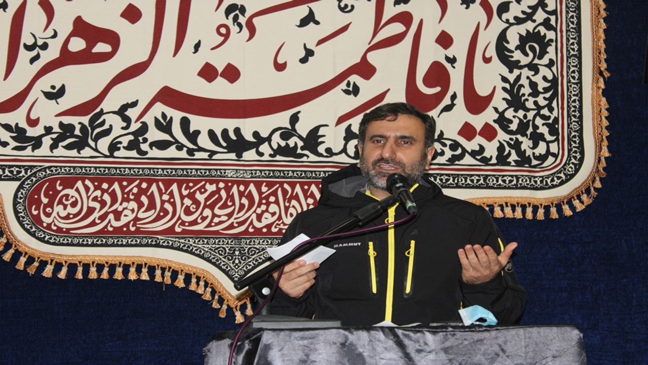 باید اقتدار ایران را برای جوانان تحلیل کنیم