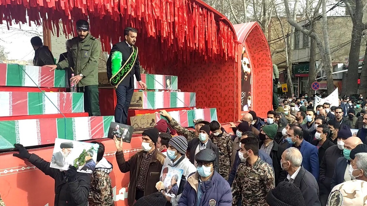 استقبال گرم از کاروان شهدا در گوشه وکنار اصفهان
