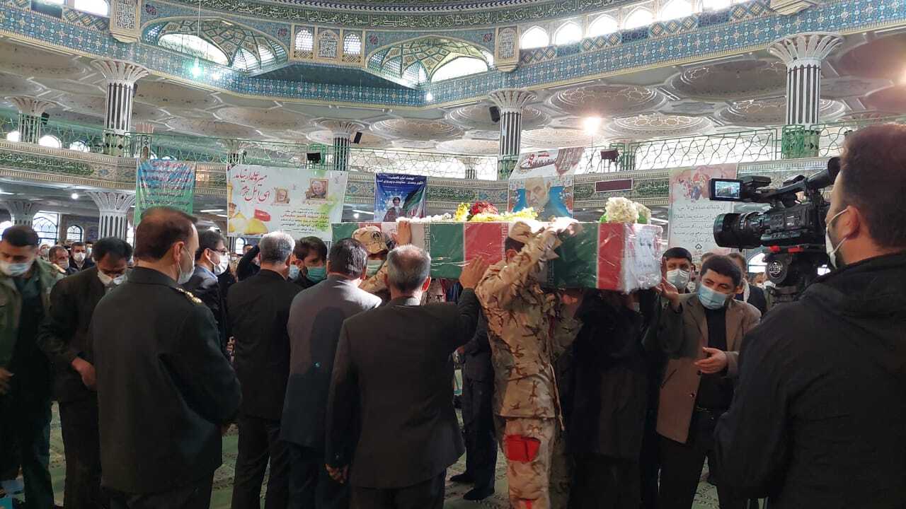 آیین وداع با شهید گمنام دفاع مقدس در شهرکرد