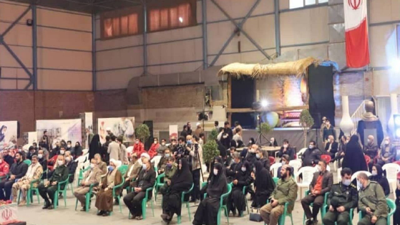 نمایشگاه زنده "راز دلدادگی" در قزوین