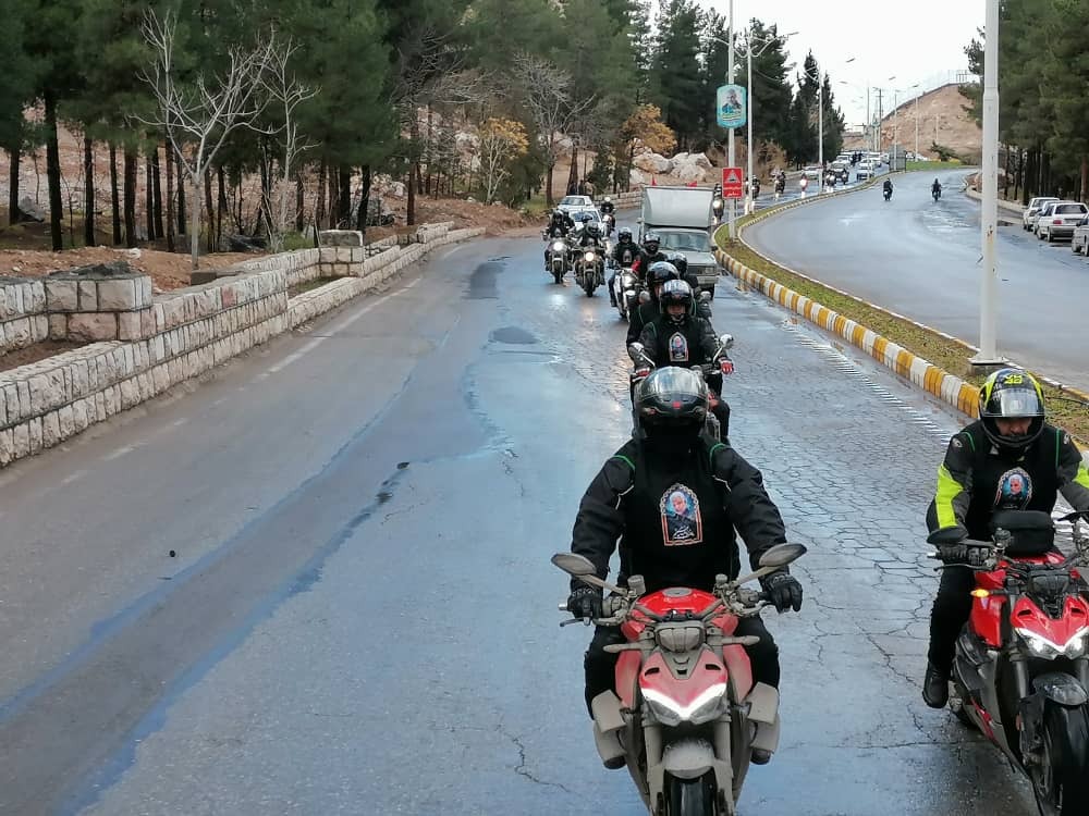 موتورسواران بسیجی تهران بزرگ به کرمان رسیدند
