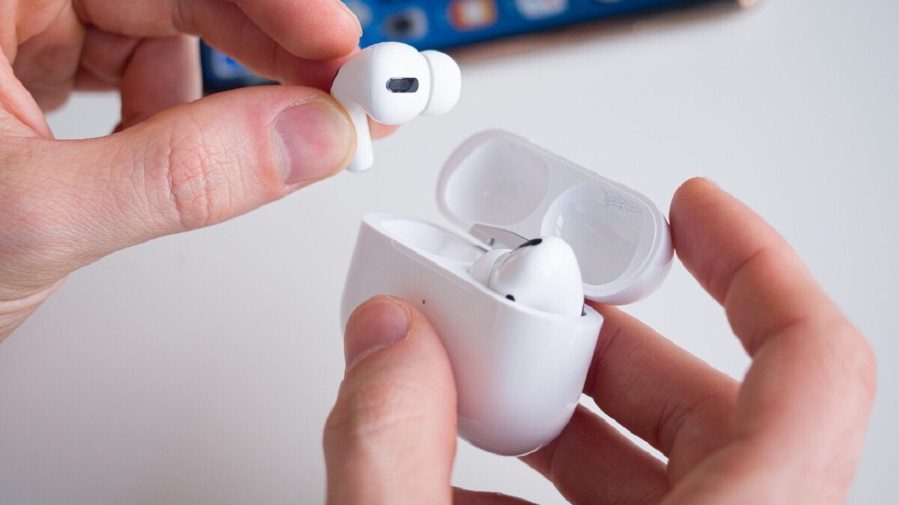 تعویق عرضه AirPods Pro ۲ به دلیل افزودن ویژگی‌ های جدید