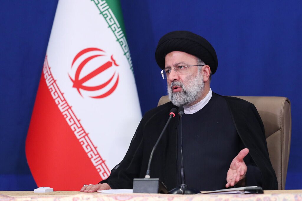 دولتمردان آمریکایی بدانند دست انتقام از آستین امت بیرون خواهد آمد