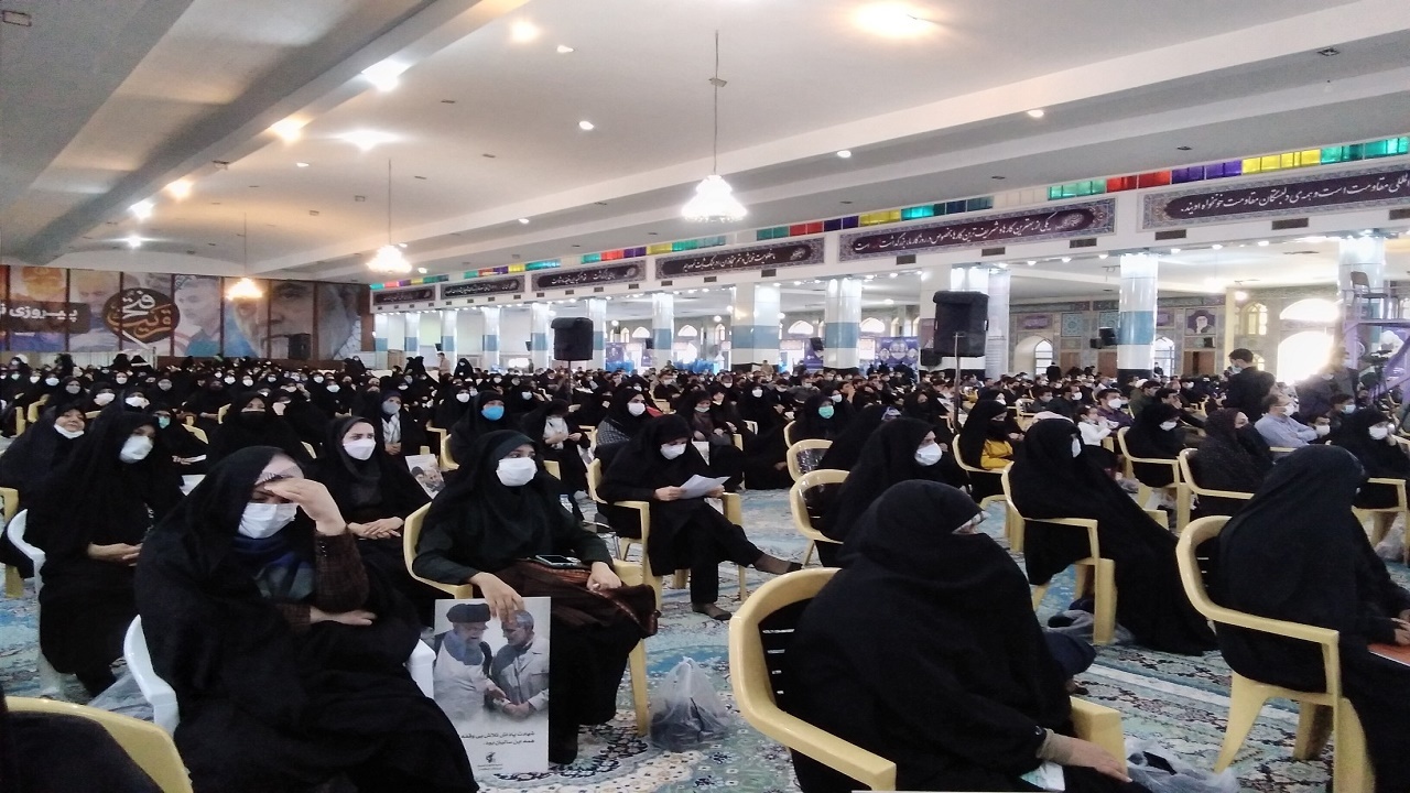 ۶۷ موکب در گلزارشهدا کرمان درحال فعالیت هستند