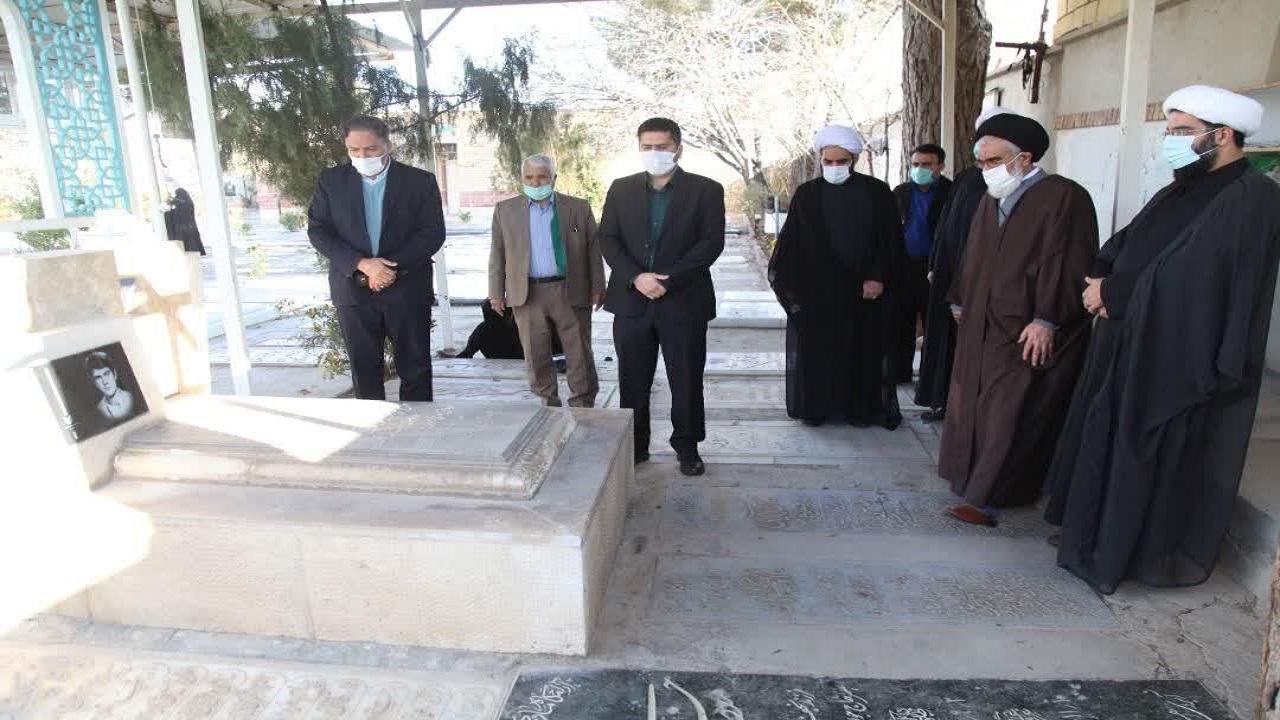 یادواره ۵۵۰ شهید شهرستان کهک برگزار شد
