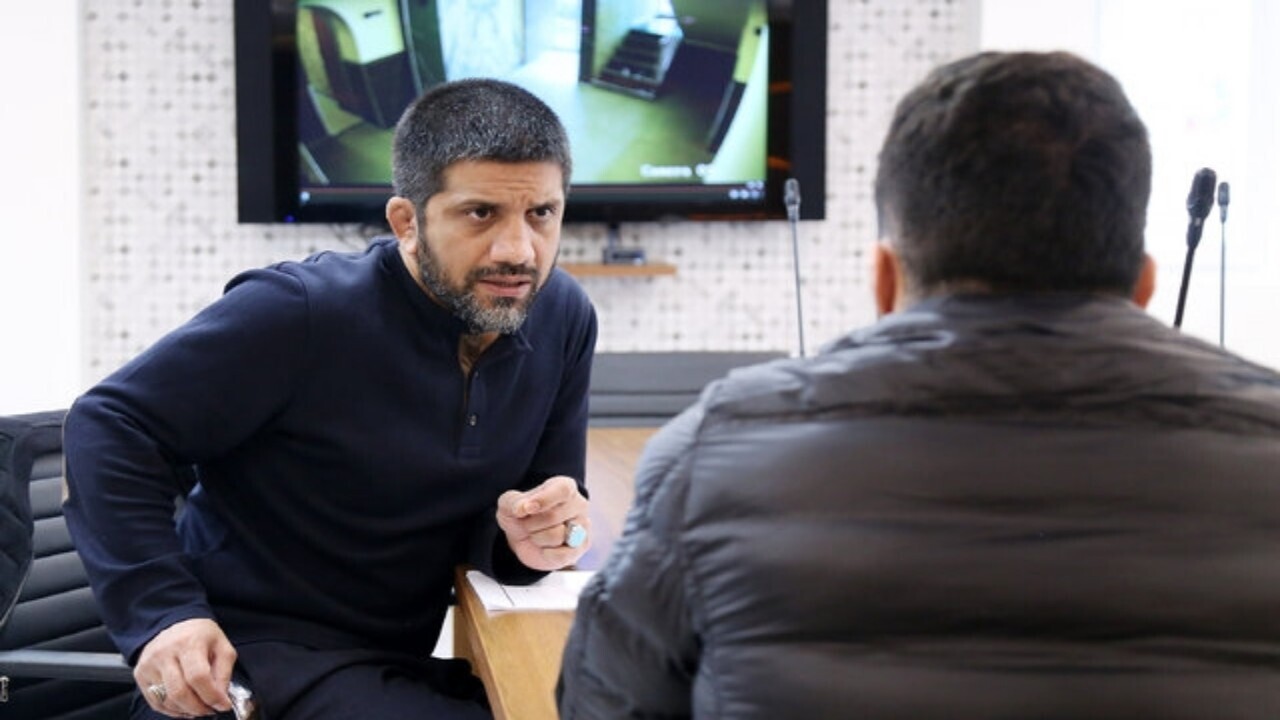 علیرضا دبیر علیرضا دبیر