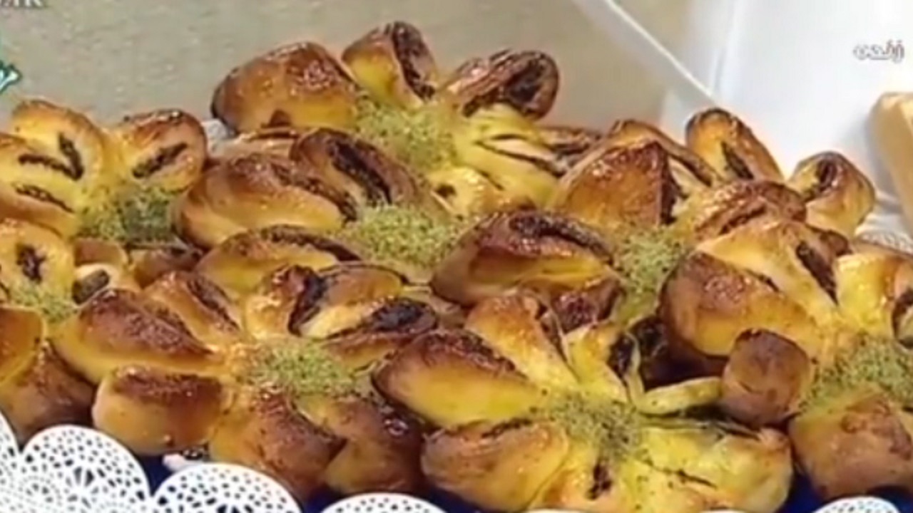 طرز تهیه نان پواچا لايه‌ای + فیلم
