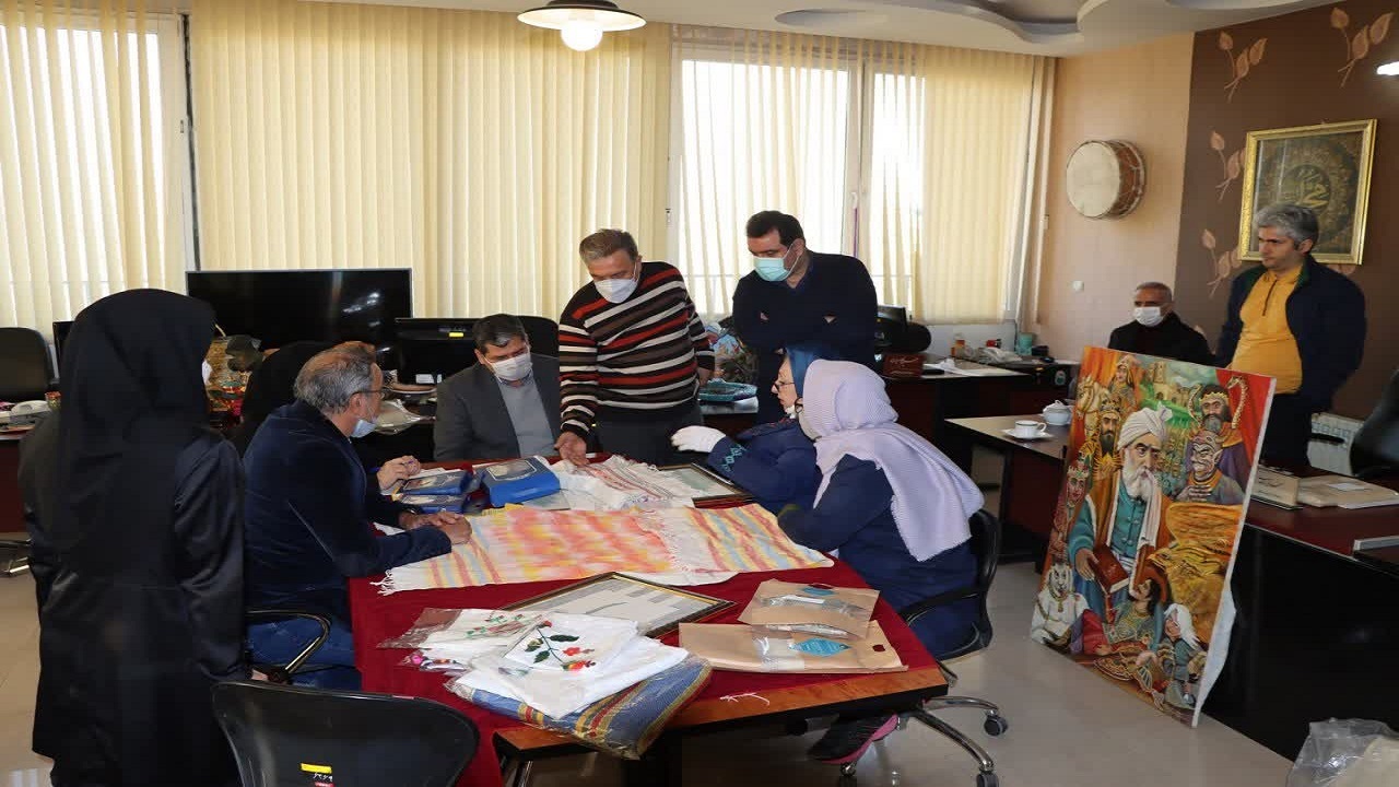 برگزاری ششمین داوری  نشان ملی مرغوبیت کالا‌های صنایع دستی در خراسان رضوی
