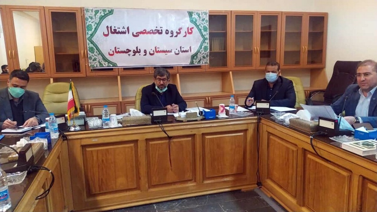 طرح‌های اشتغال روستایی بیش‌از سه ماه راکد در بانک‌ها باید تعیین تکلیف شوند