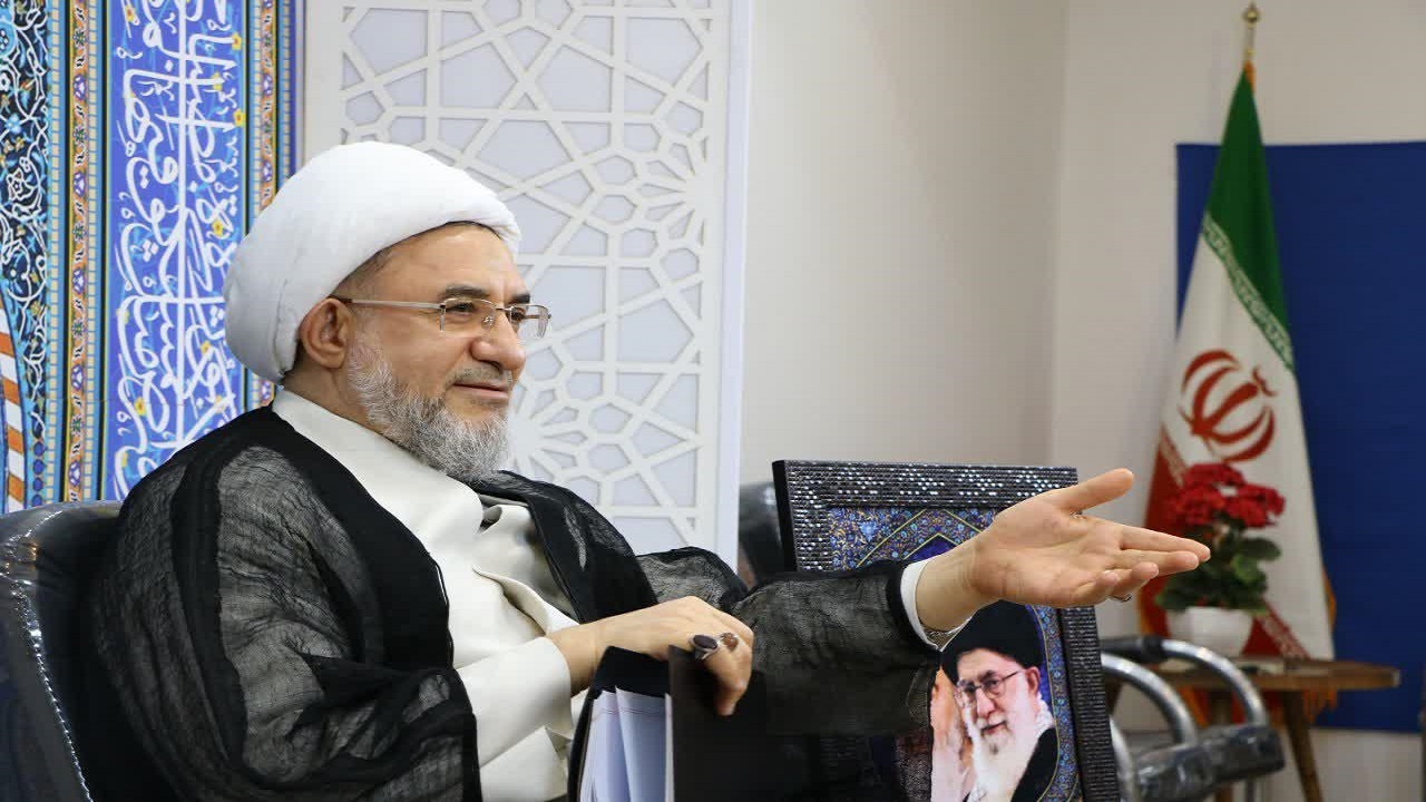 نهی از منکر نشان از دغدغه‌مندی افراد است/ شهید سلیمانی نماد اسلام واقعی است