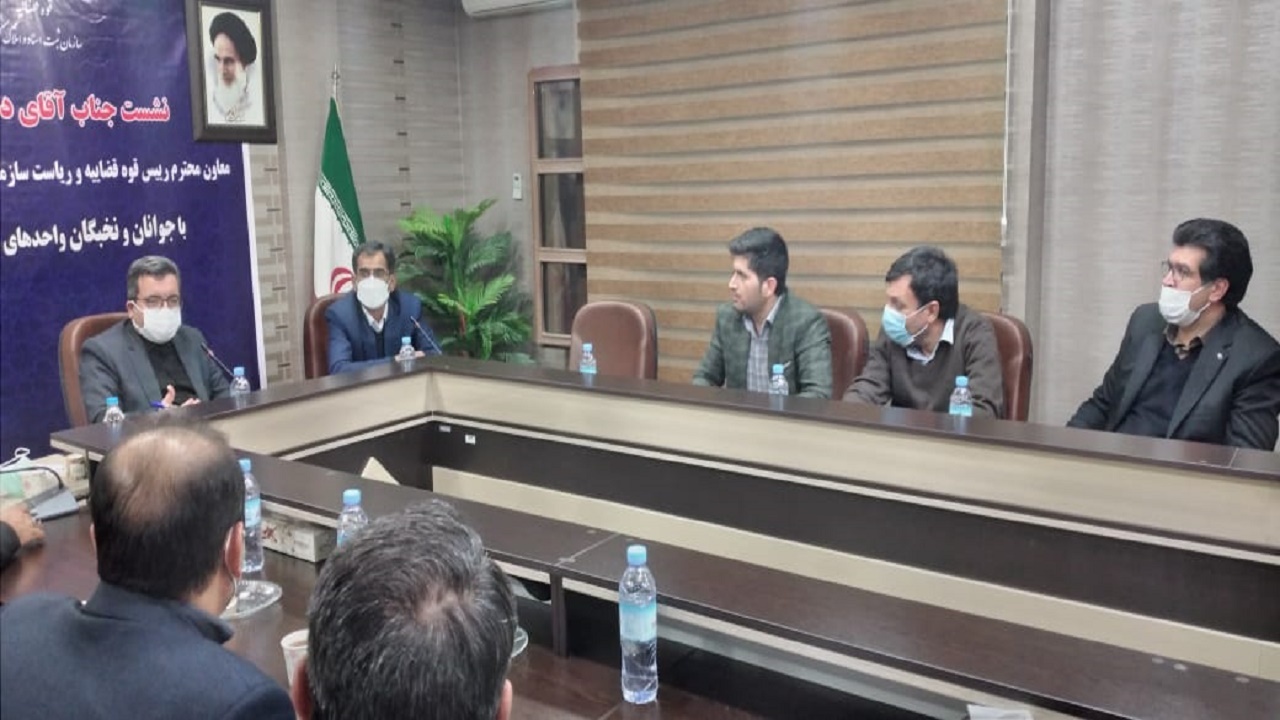 تبعیض جنسیتی دربکار گیری مدیران ثبت احوال نداریم