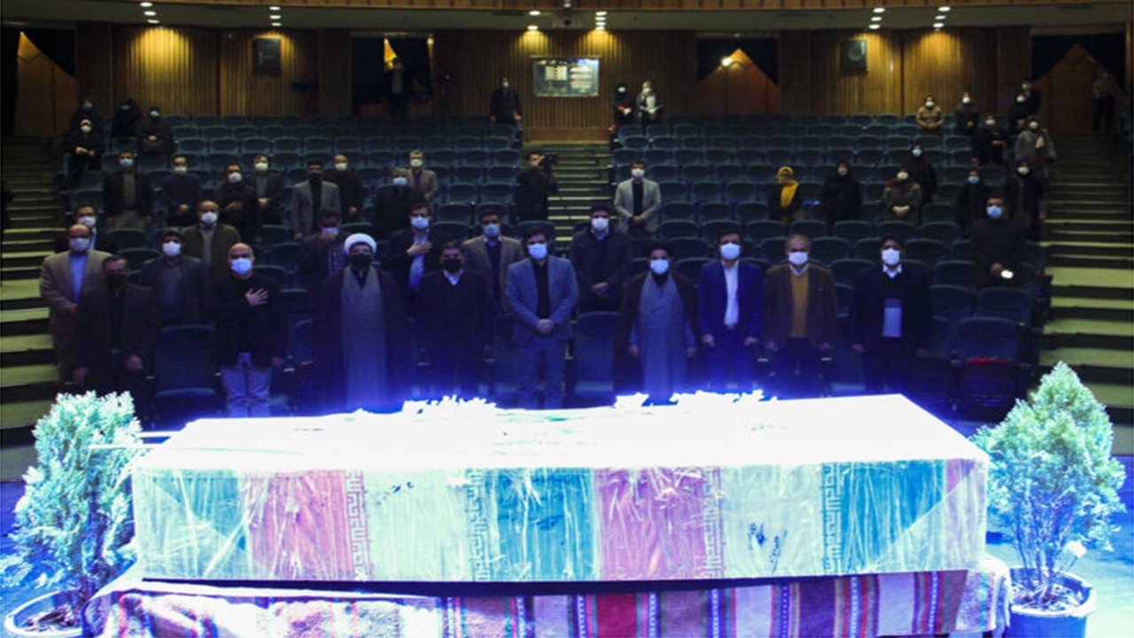اهالی فرهنگ و هنر فارس میزبان پیکر پاک شهید گمنام