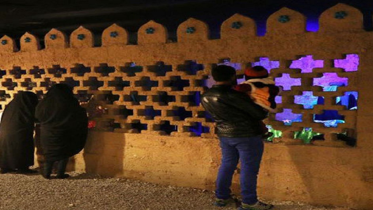 برپایی نمایشگاه بیت الاحزان در بناب