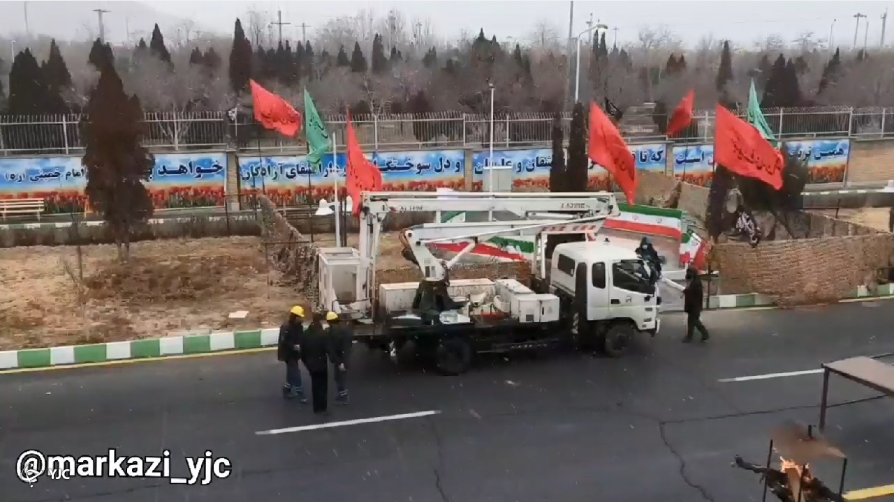 آماده سازی مزار شهید گمنام تازه تفحص شده در اراک