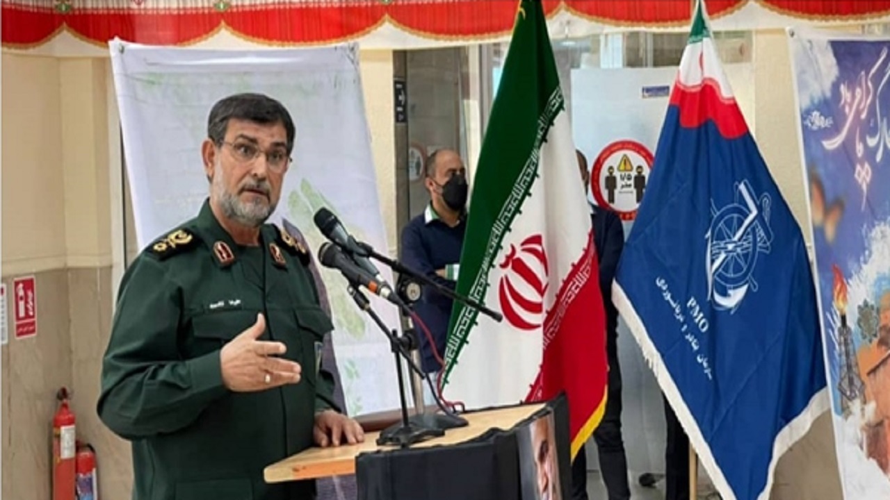 خارگ نماد مقاوت ایران اسلامی است