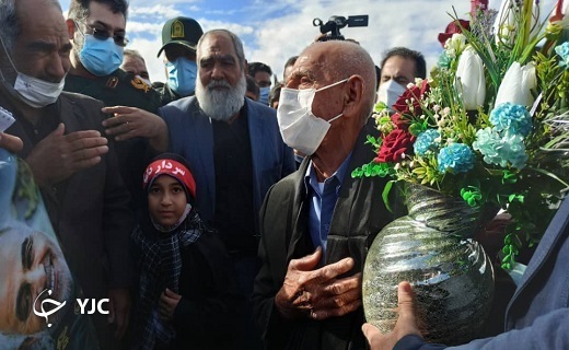 استقبال از خانواده شهید جمال جعفرزادگان در بافق+تصویر
