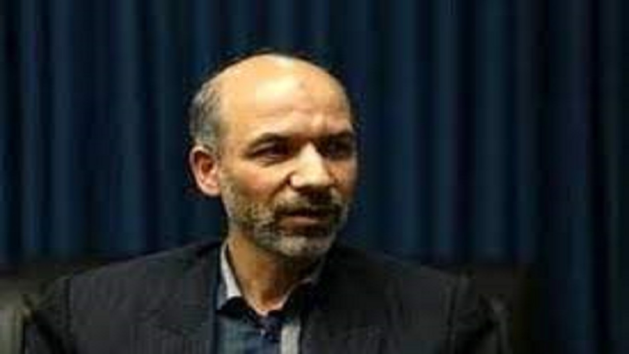 مردم کنارک از سکونت در خانه‌های دچار آبگرفتگی خودداری کنند
