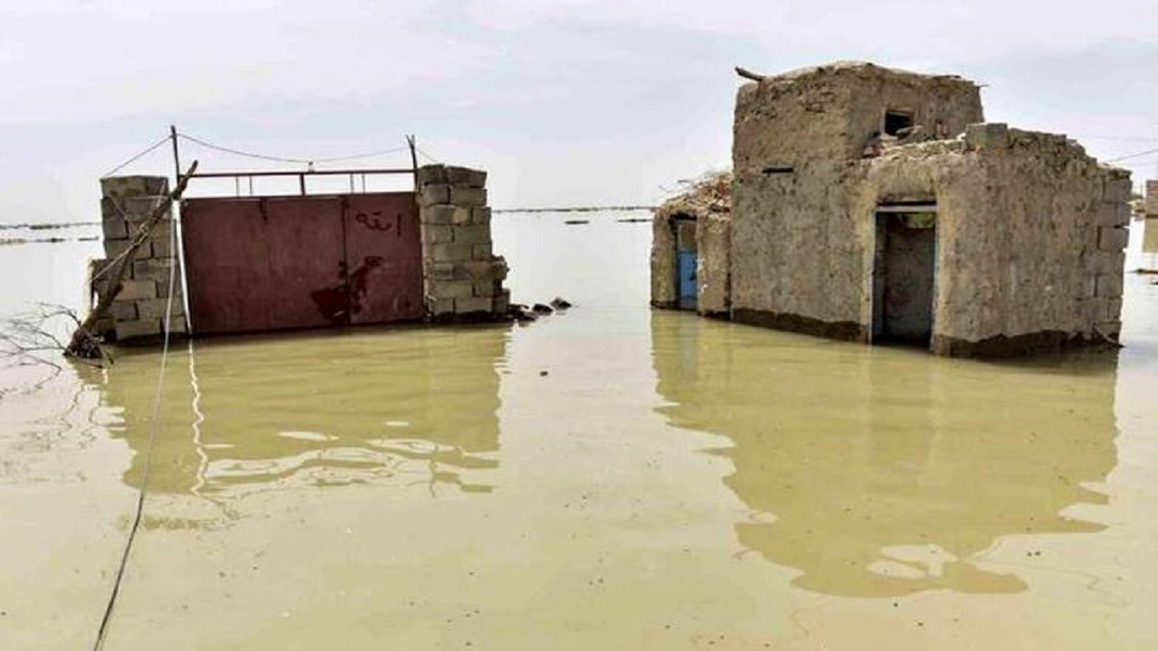 بازگشایی محور‌های روستایی مسدود شده در جنوب سیستان و بلوچستان