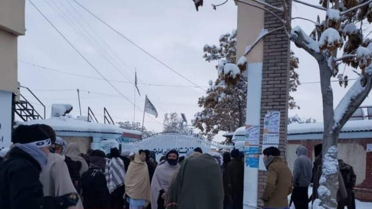 اعتراض باشندگان ناور نسبت به  تبعیض قومیتی
