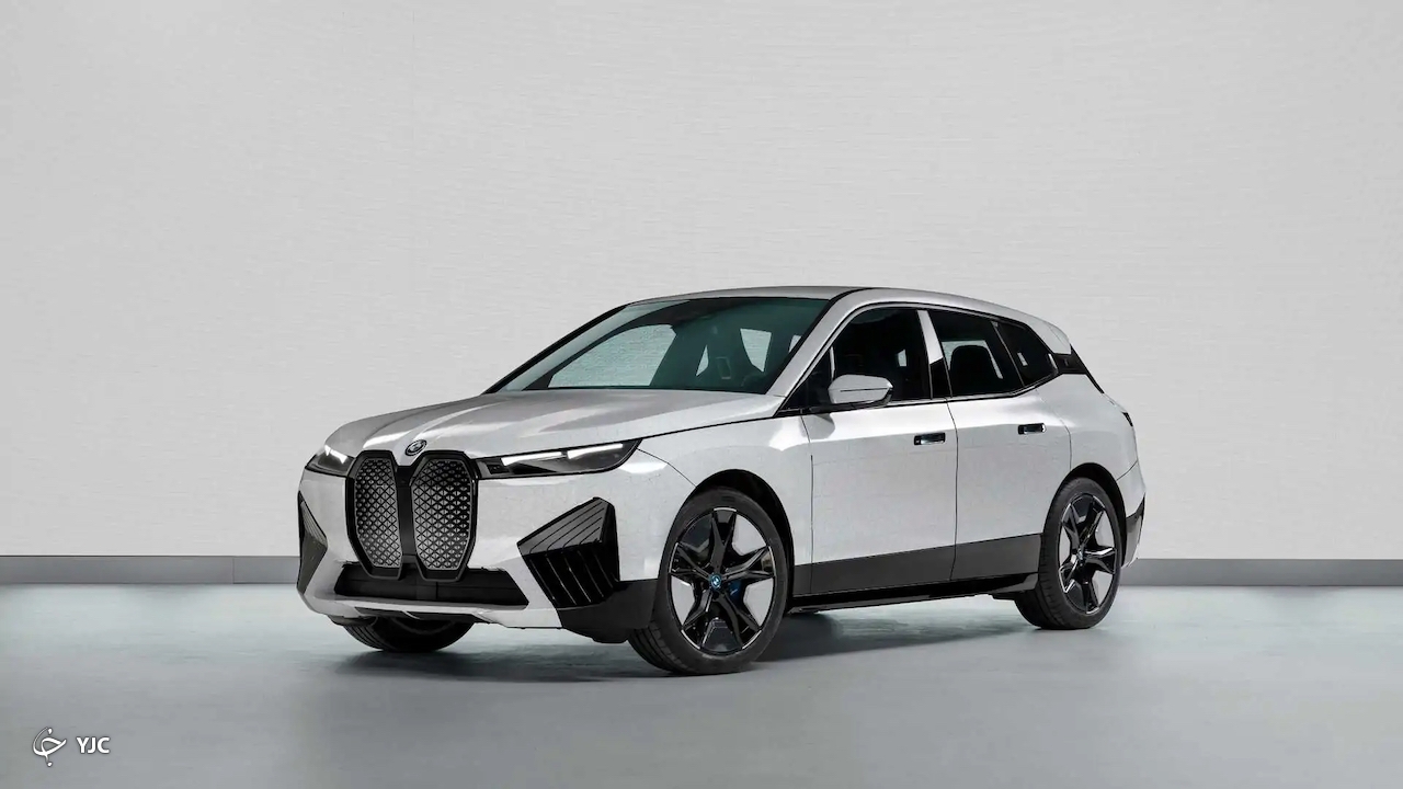 خودروی BMW با قابلیت تغییر رنگ + فیلم